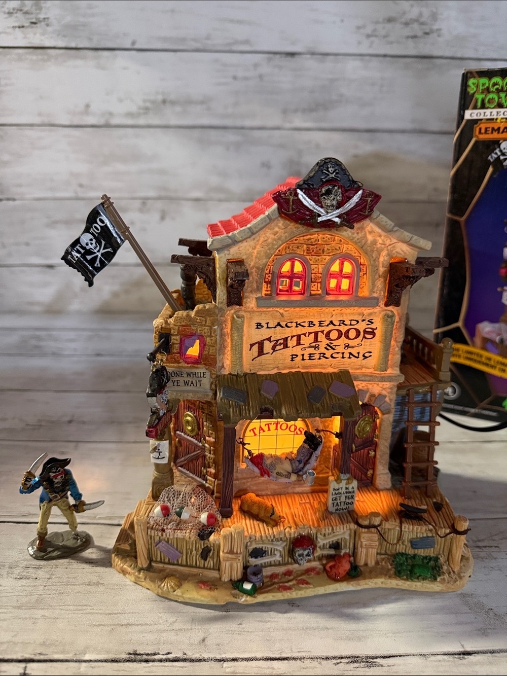 Lemax Spooky Town Blackbeards Tattoo 2007  Lighted w/ Blackbeard’s ghost figure